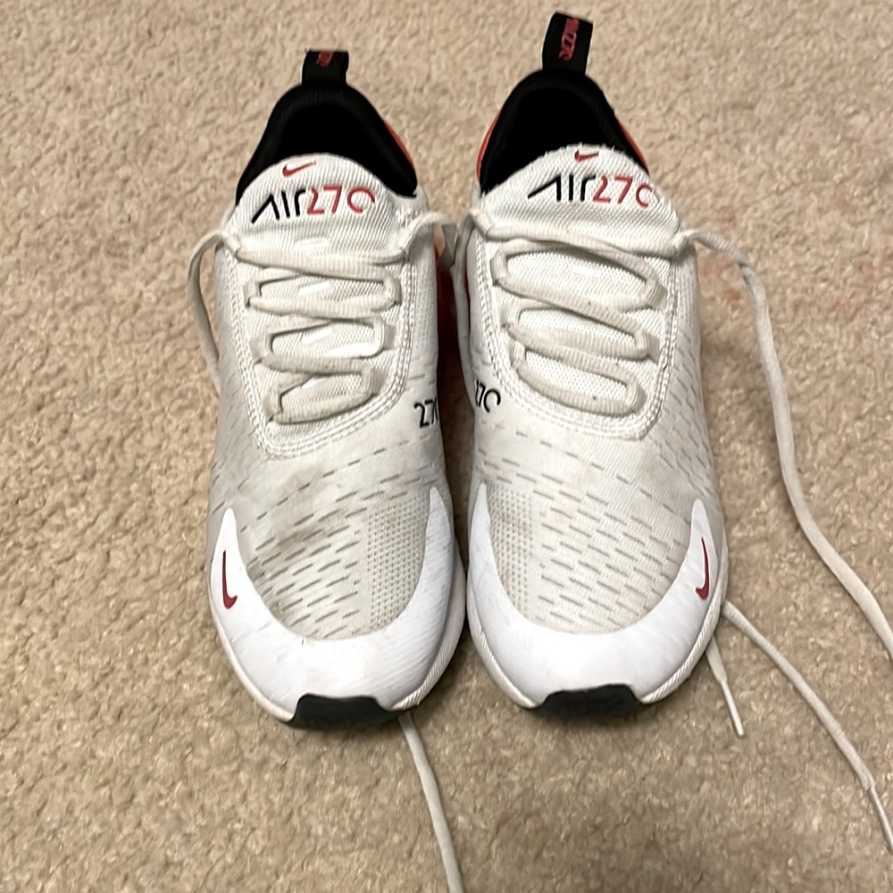 Nike Air Max 270